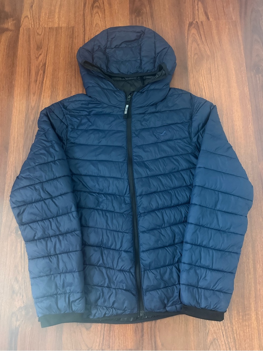 Hollister Men's Navy Hooded Packable Puffer